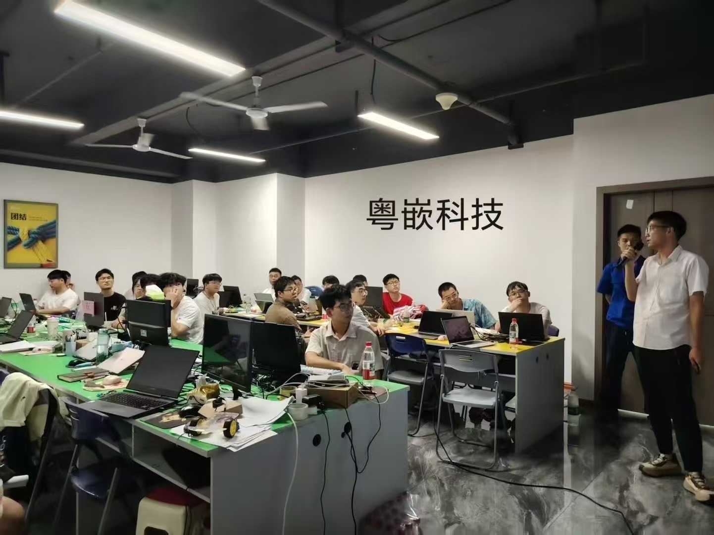 湖北精实机电科技有限公司专场招聘会（长沙校区）